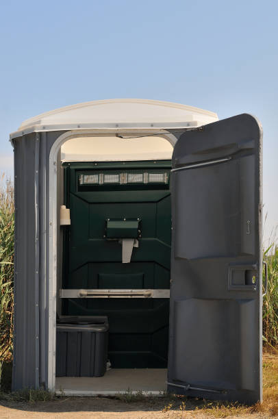 Portable Toilet Options We Offer in Oregon, IL